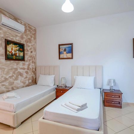 Eleni Guest House Sarandë Eksteriør billede