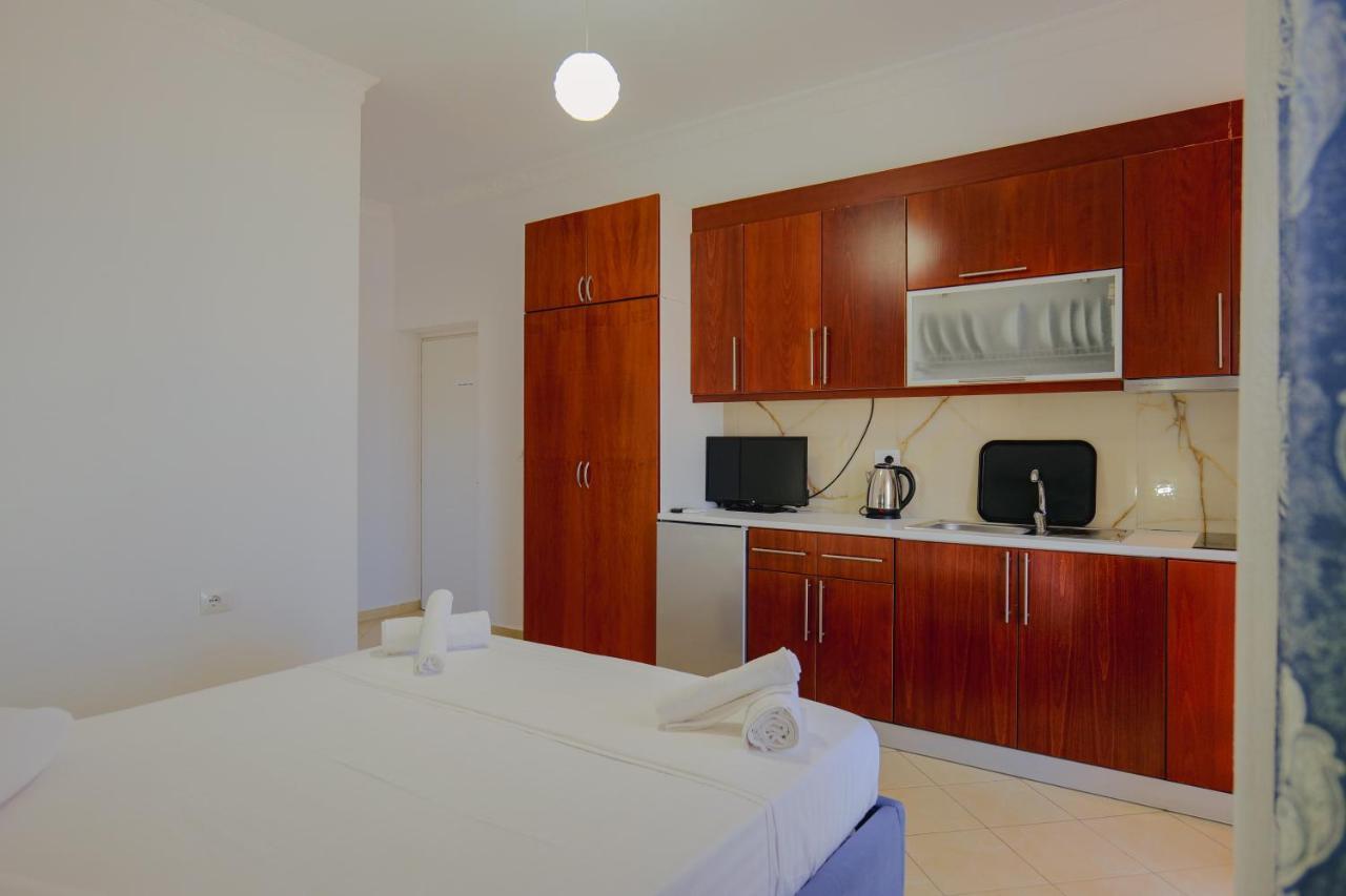 Eleni Guest House Sarandë Eksteriør billede