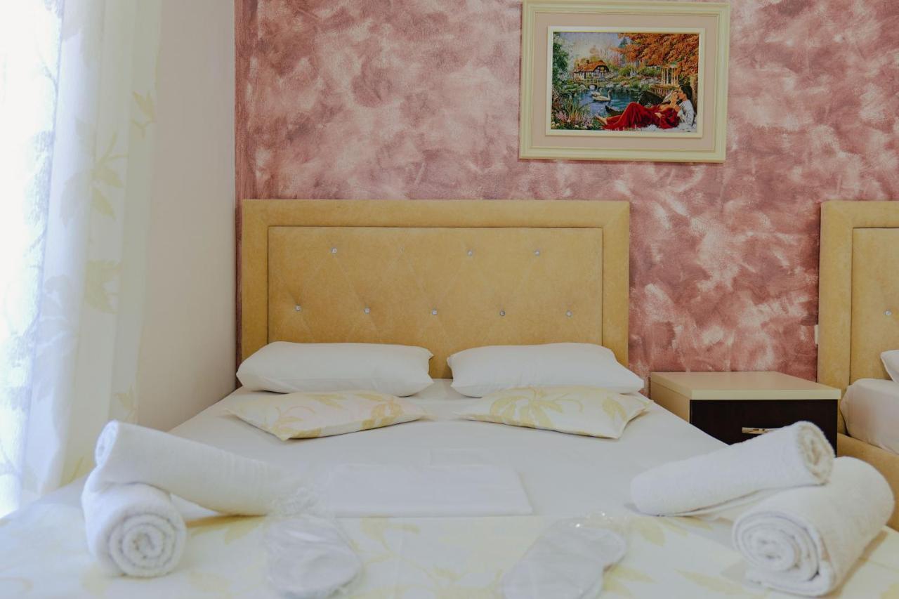 Eleni Guest House Sarandë Eksteriør billede