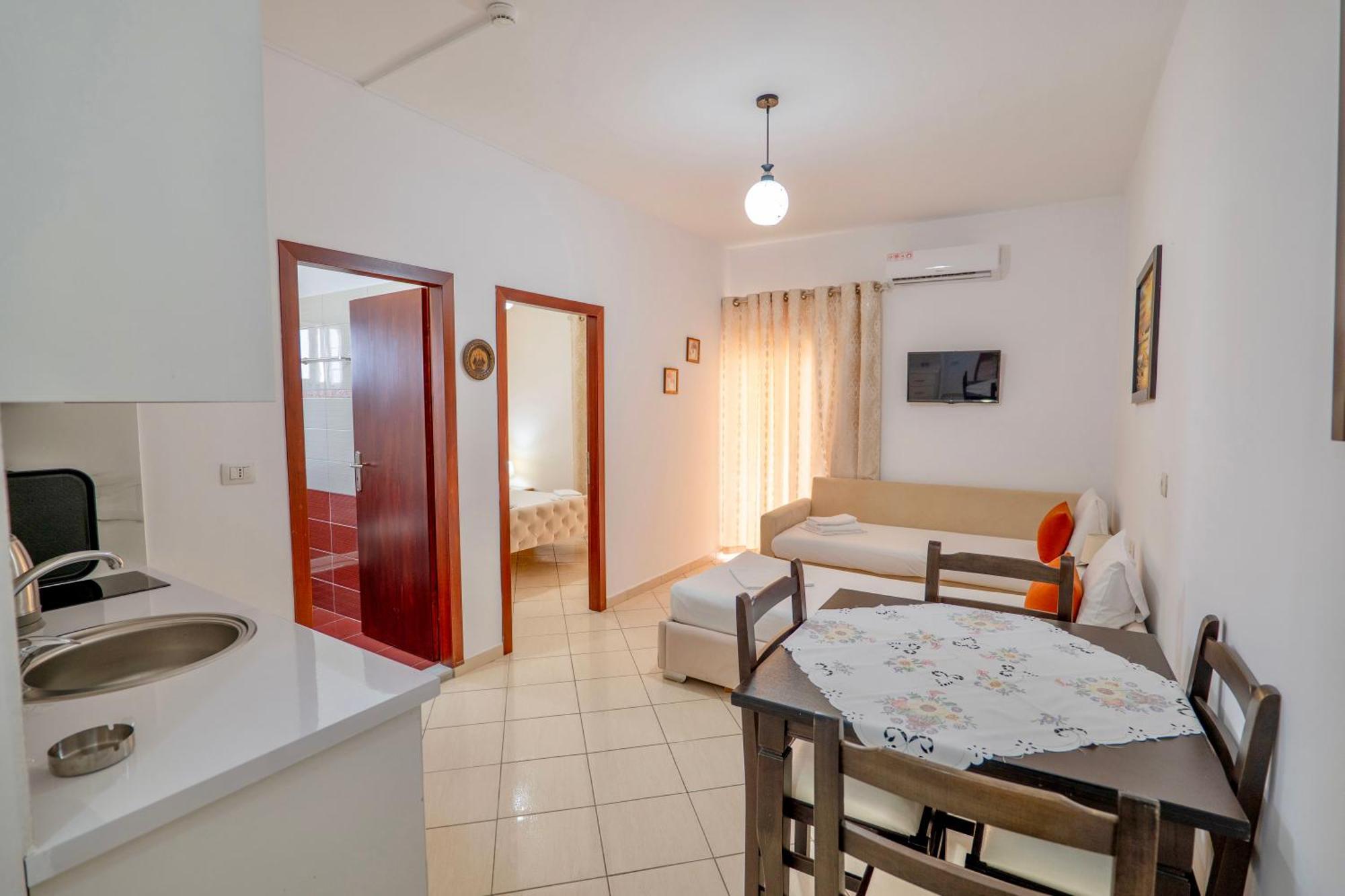 Eleni Guest House Sarandë Eksteriør billede