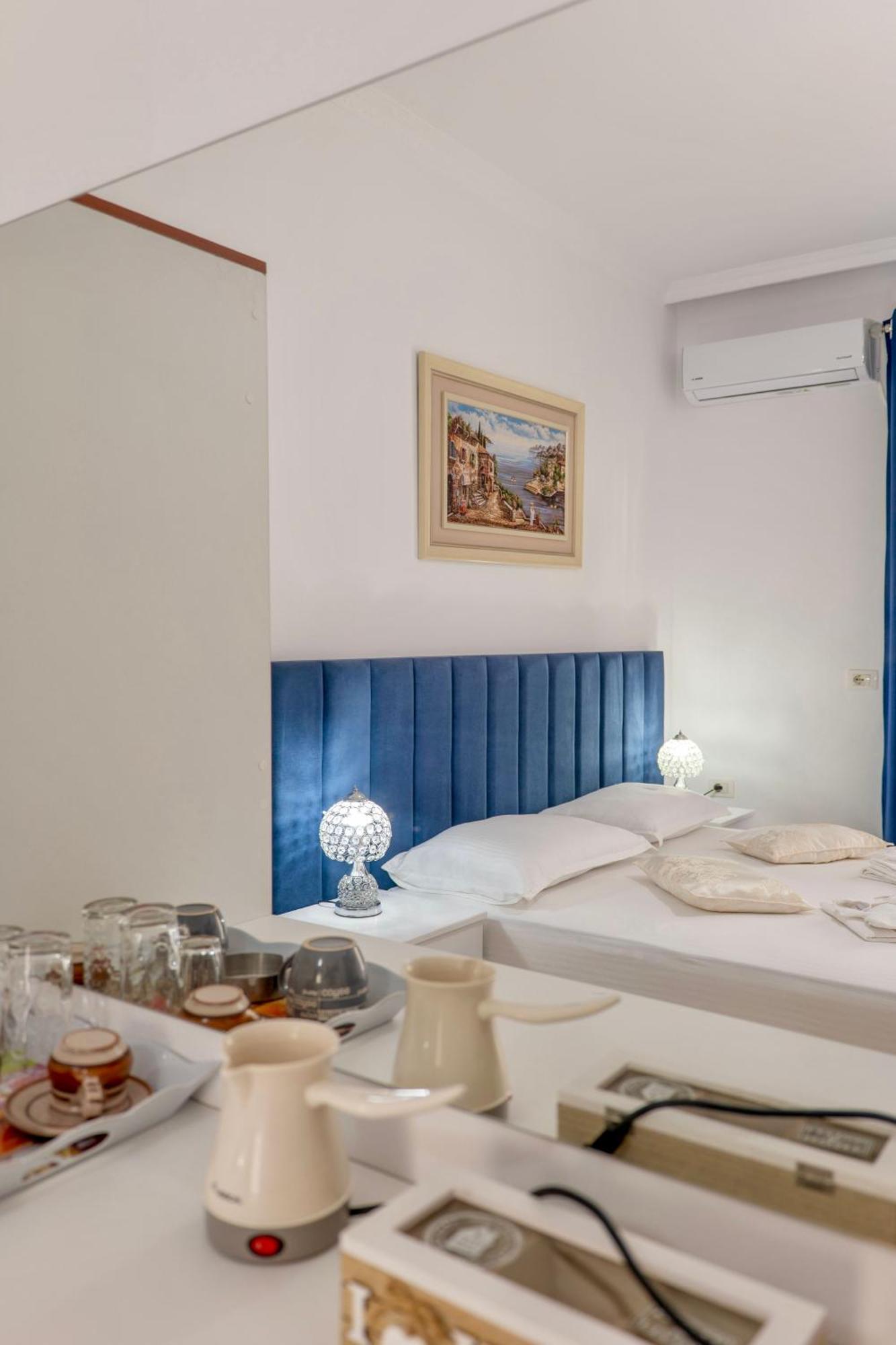 Eleni Guest House Sarandë Eksteriør billede