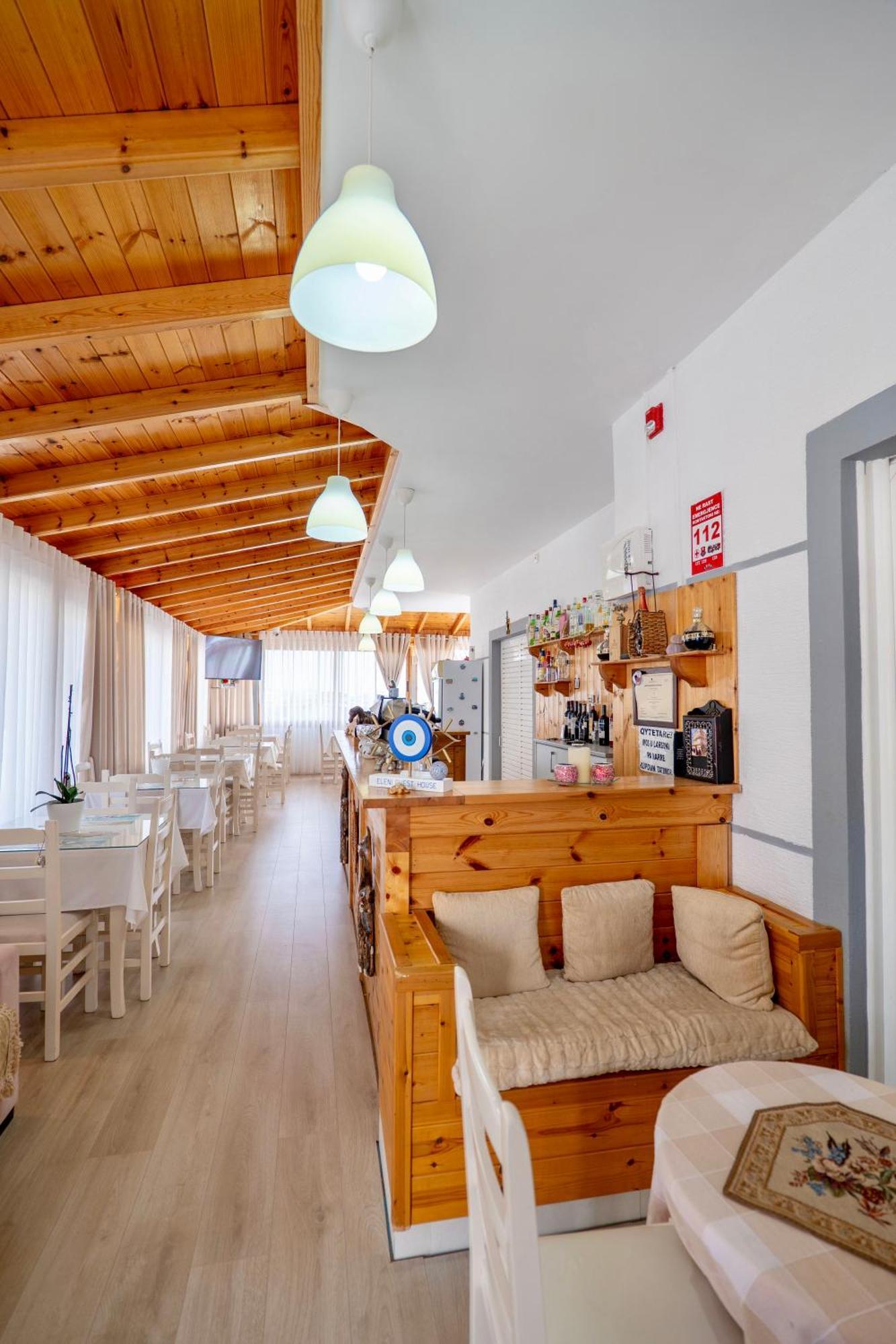 Eleni Guest House Sarandë Eksteriør billede